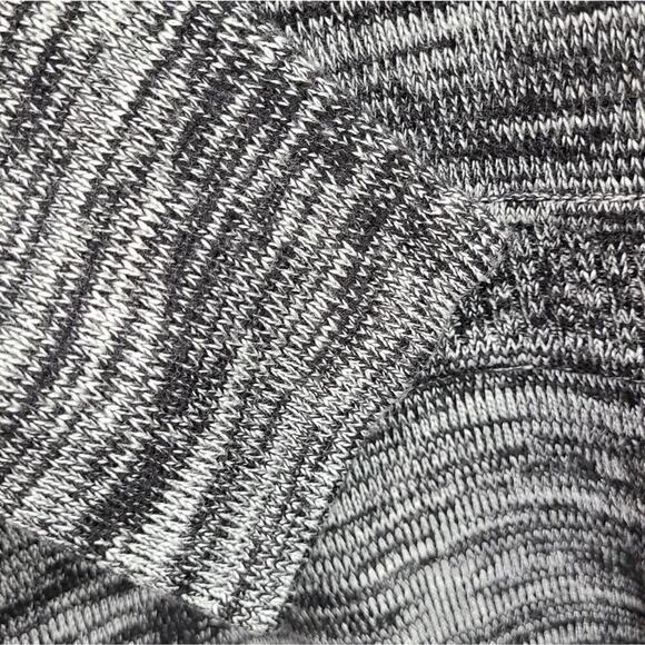 CalvināKleināSweaterĀ MidiāDressāSizeāMedium - Picture 4 of 5